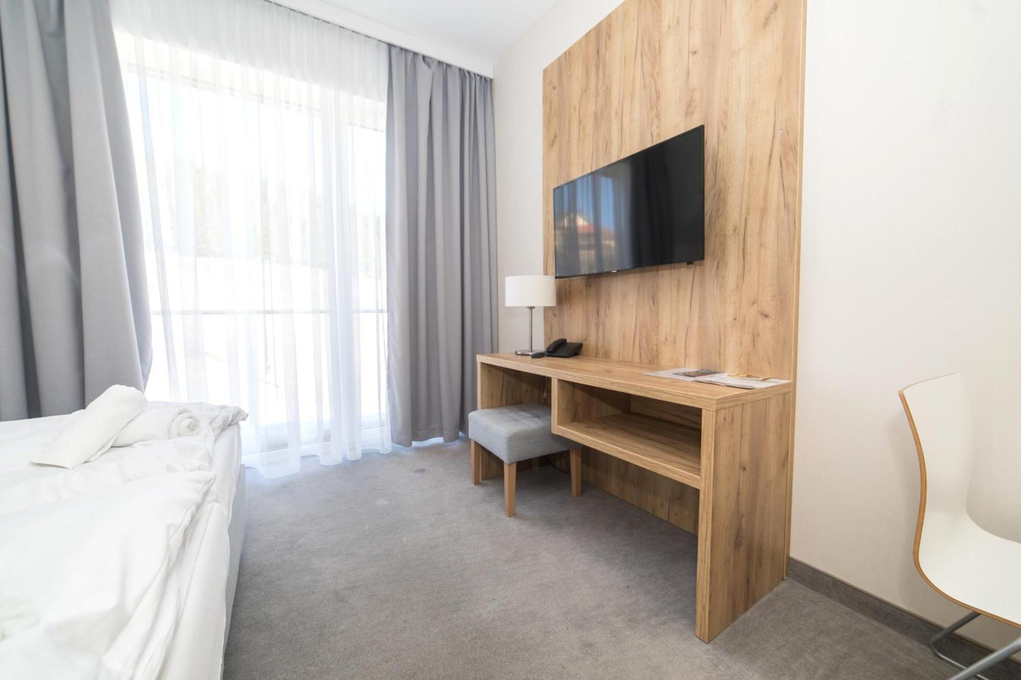 Vacationclub - Aparthotel Czarna Gora 309 Шенна Екстериор снимка