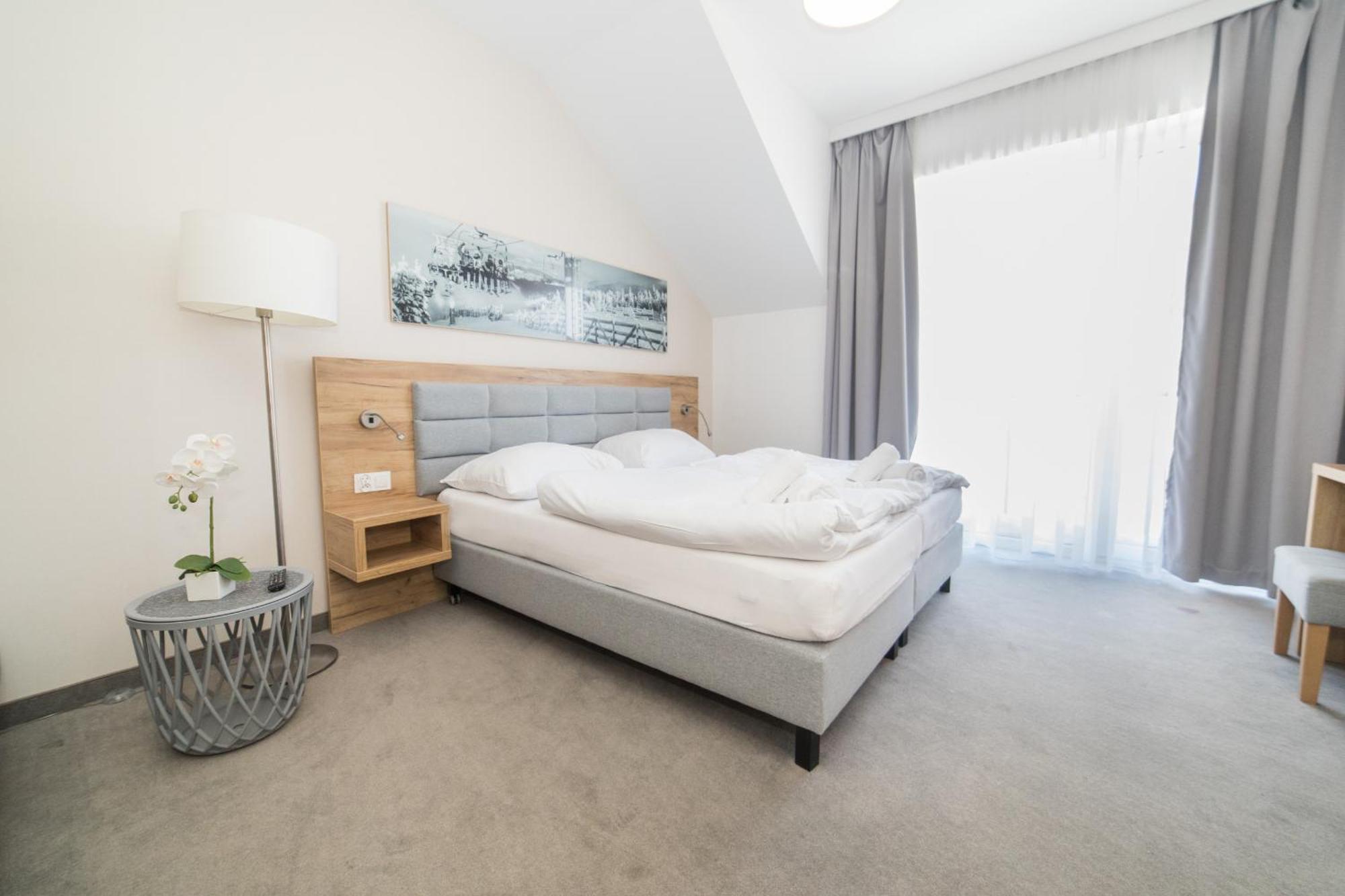Vacationclub - Aparthotel Czarna Gora 309 Шенна Екстериор снимка